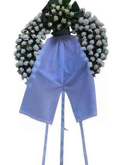 Στεφάνι με Γαρύφαλλα & Τριαντάφυλλα